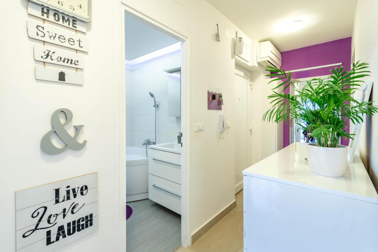Apartment Jan 2+2 With Balcony พูลา ภายนอก รูปภาพ