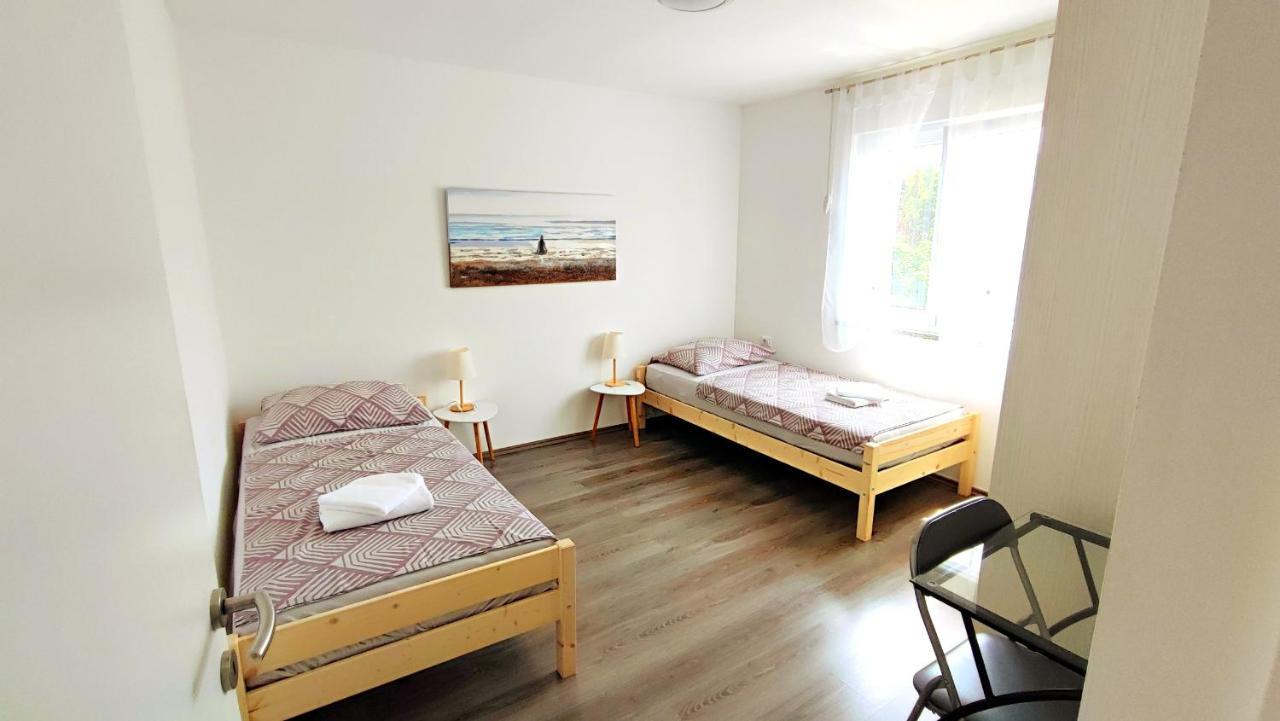 Apartment Jan 2+2 With Balcony พูลา ภายนอก รูปภาพ